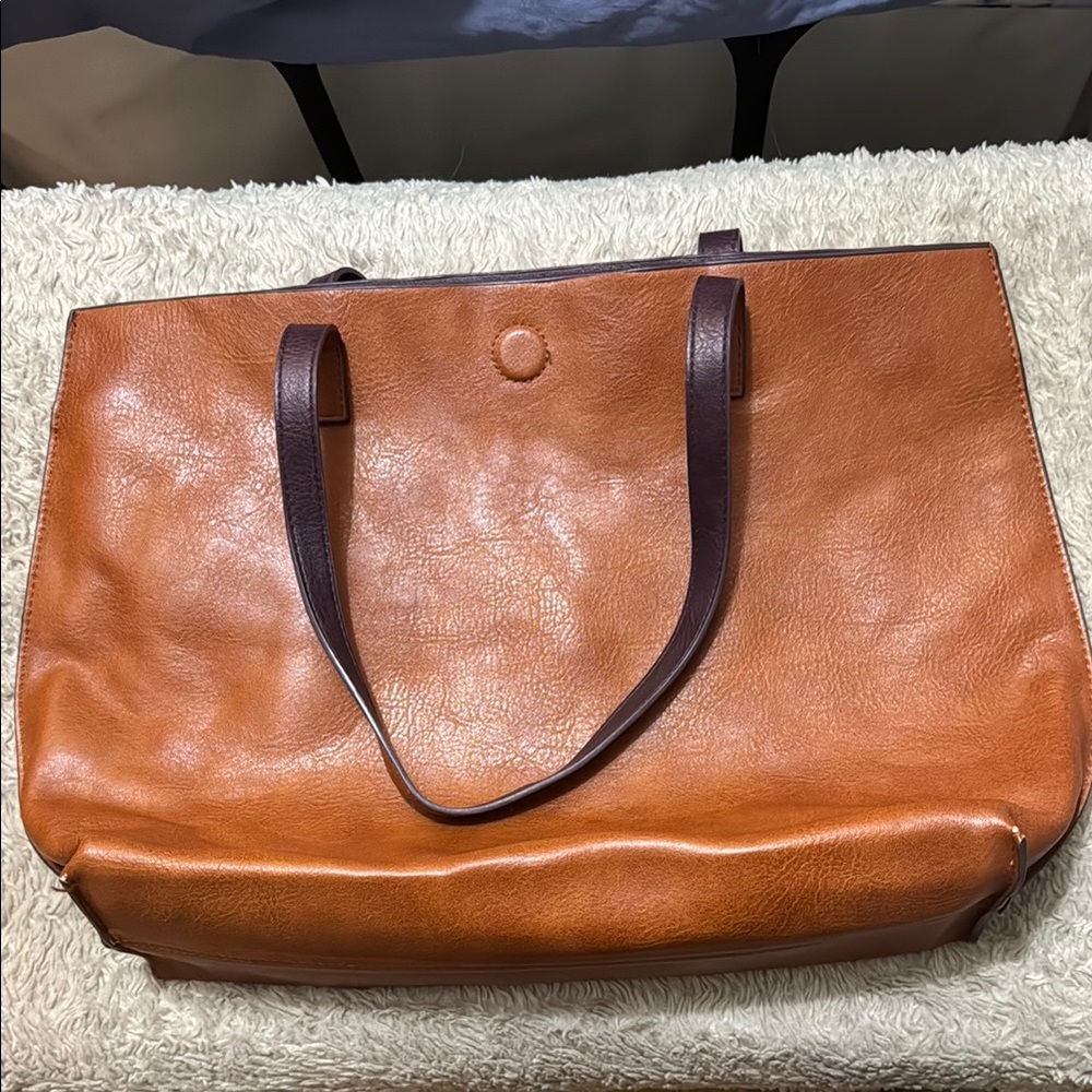 Faux Leather Reversible Tote Bag w pouch